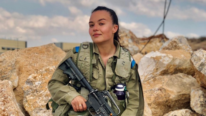 Личный опыт: как я переехала в Израиль и пошла служить в армию, — публикуем откровенный дневник солдата Насти