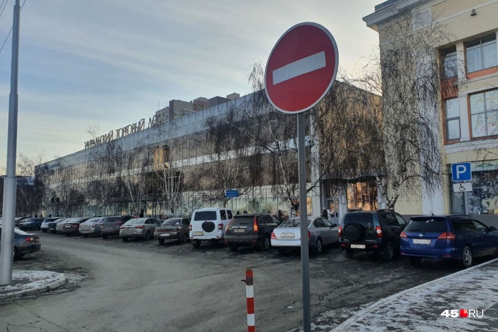 Где добавили, а где убавят знаки, рассказали в управлении дорожного хозяйства Где добавили, а где убавят знаки, рассказали в управлении дорожного хозяйства
