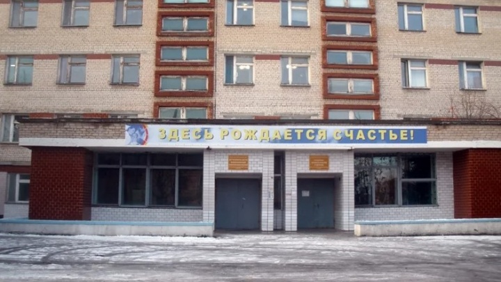 В Челябинской области из окна ковидного госпиталя выпал пациент
