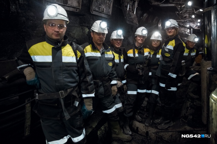 Работники покинули шахту без происшествий
