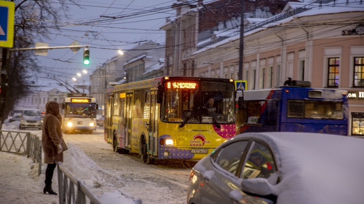 «Было решено изъять»: в Ярославле из-за долгов по лизингу у ПАТП-1 отбирают автобусы