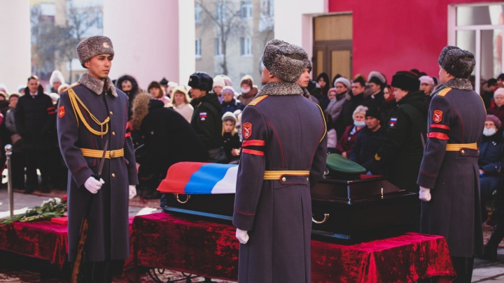 Командир взвода снайперов из Забайкалья погиб во время спецоперации на Украине