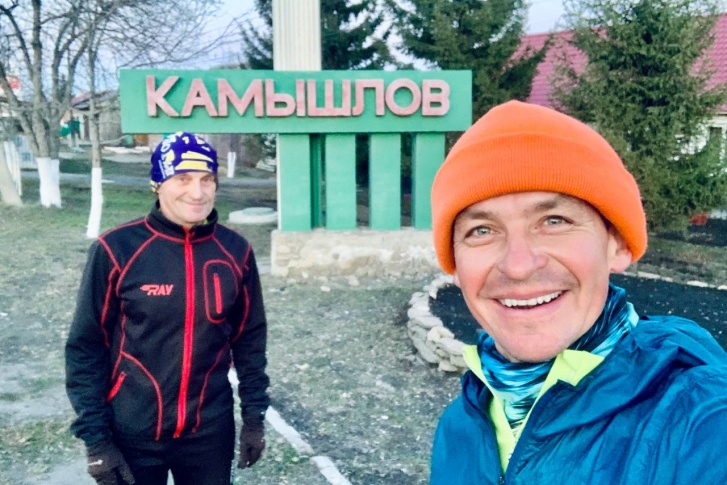 В Камышлове Шакин познакомился с физруком, который каждый день бегает на занятия 11 километров