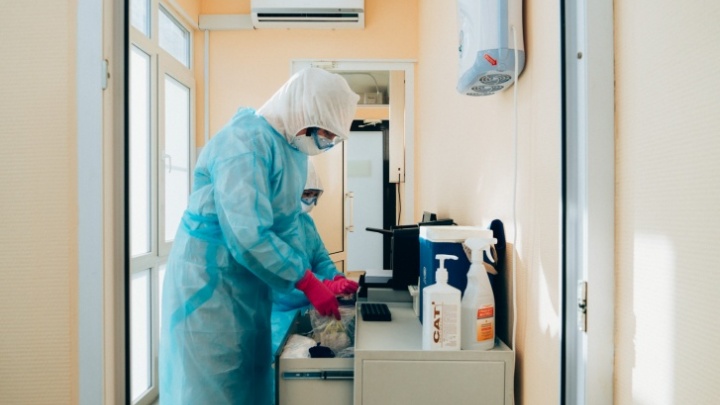 В Кузбассе за сутки выявили 303 новых больных коронавирусом