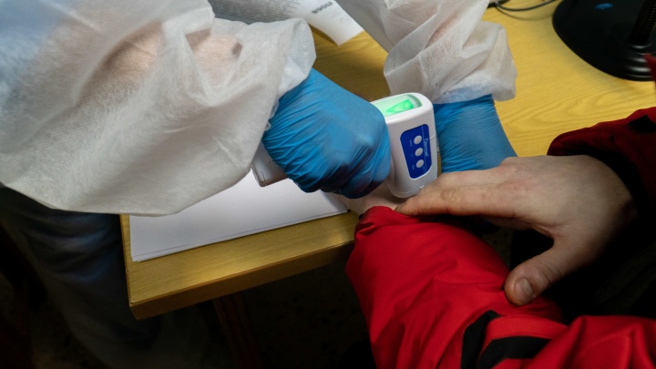 В Архангельской области второй день подряд выявляют рекордное количество заразившихся коронавирусом