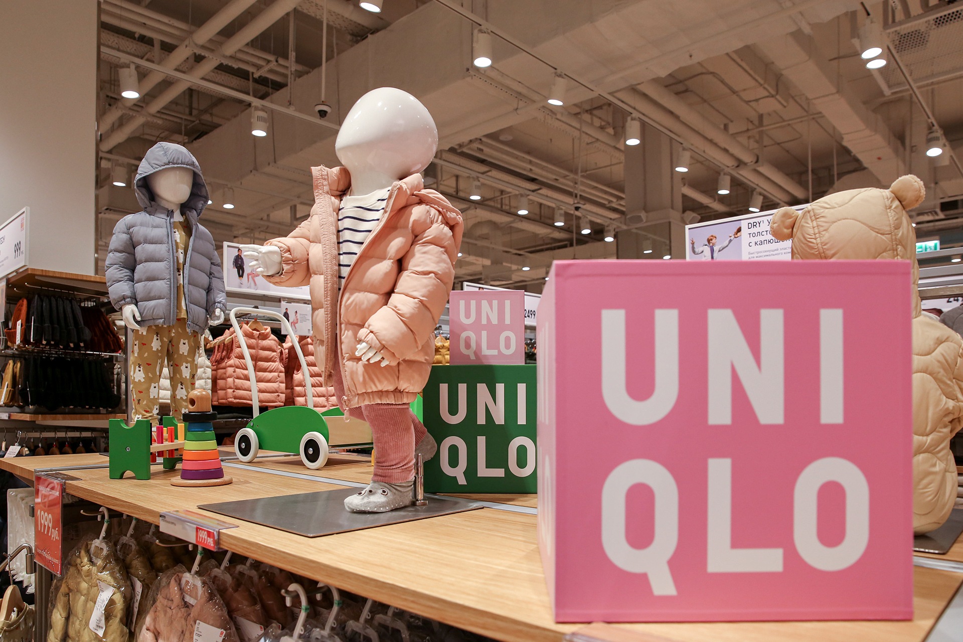 В UNIQLO можно подобрать вещи для детей — от совсем малышей до подростков В UNIQLO можно подобрать вещи для детей — от совсем малышей до подростков