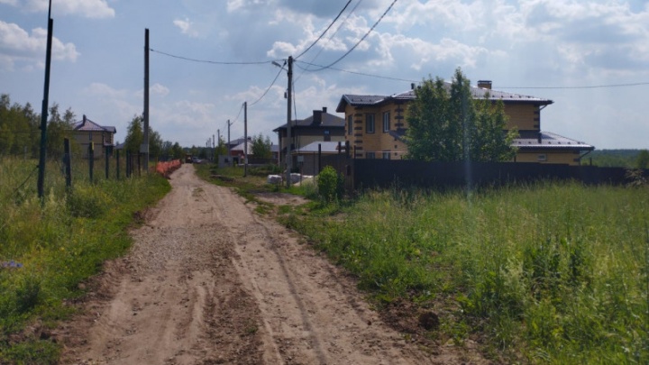 «Одна мусорка на поселок»: казанцы через Путина пытаются добиться элементарной инфраструктуры