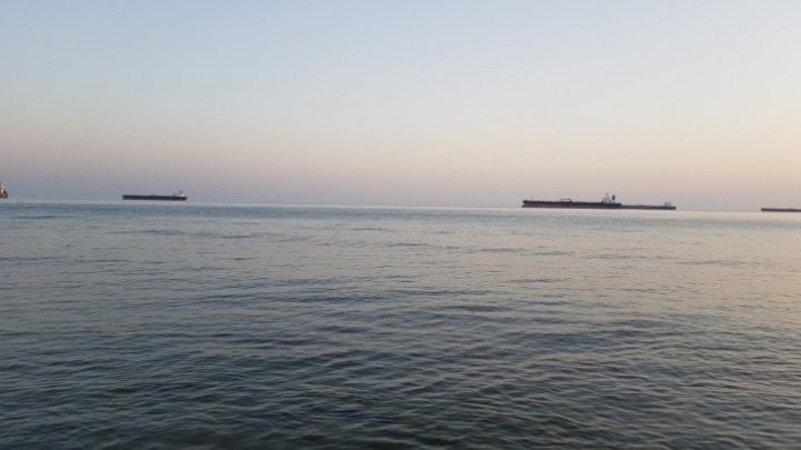 В Азовском море приостановили судоходство