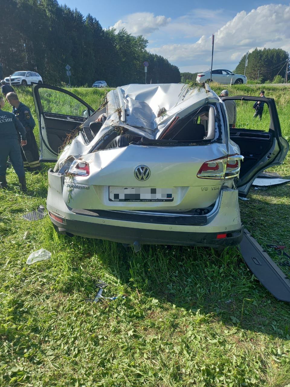 Как установили сотрудники ГИБДД, аварию спровоцировал <nobr class="_">57-летний</nobr> водитель Volkswagen