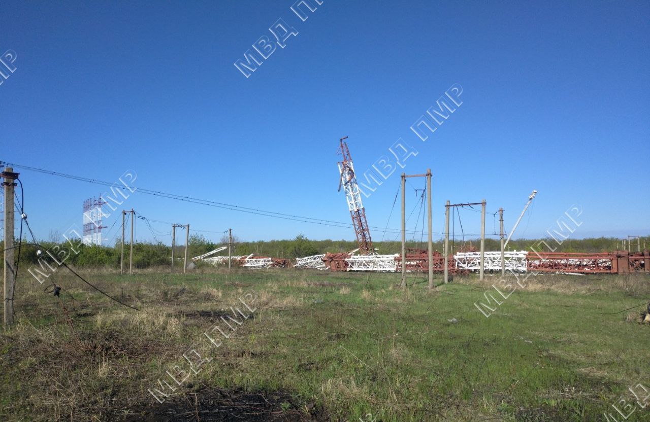 В Приднестровье подорвали две антенны радиоцентра в поселке Маяк |  26.04.2022 | Санкт-Петербург - БезФормата