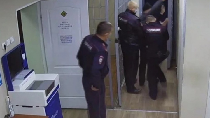 Пьяного пассажира сняли с рейса Петропавловск-Камчатский — Новосибирск