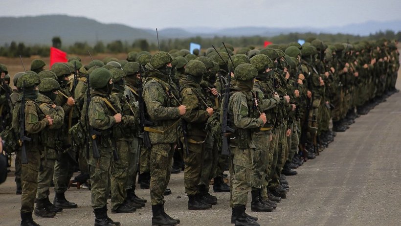 Служащие батальона — контрактники. Большинство из них приехали из Архангельской области