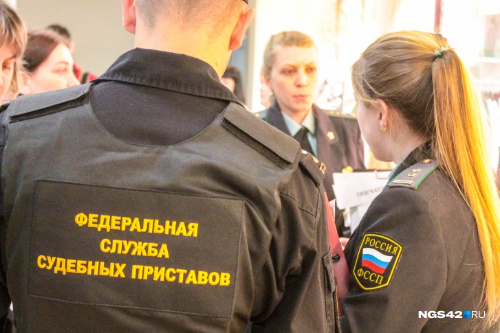 После увольнения женщина подала в суд После увольнения женщина подала в суд
