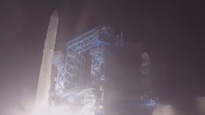 В Минобороны РФ показали на видео, как с космодрома Плесецк запустили «Ангару-1.2»