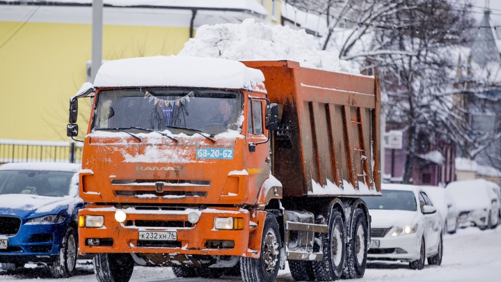 Миллионы на снеге: кто заработает на уборке Ярославля этой зимой
