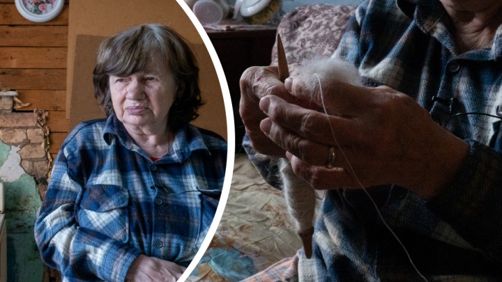 Старость в гнилой «деревяшке»: пенсионерка из Архангельска зарабатывает на пряже из шерсти собак