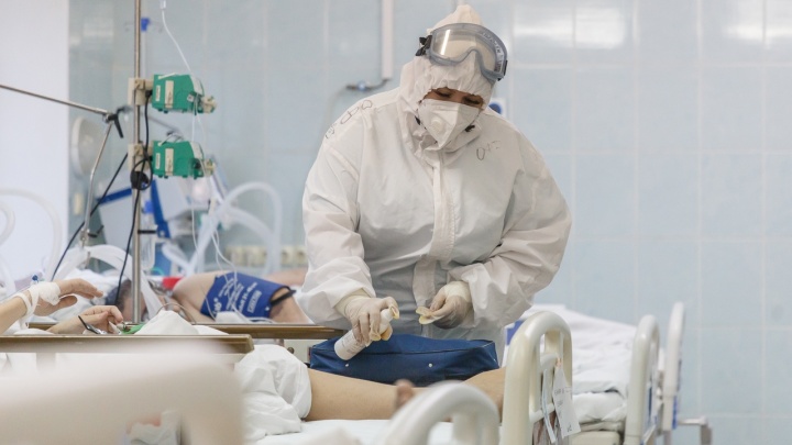 467 человек заболели, 35 скончались: коронавирус убивает всё больше жителей Волгограда и области