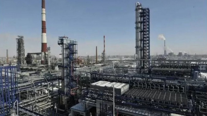 Нефтеперерабатывающий завод продают в Ангарске за 1,2 миллиарда рублей