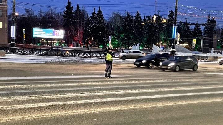 Улицы в районе площади Революции перекроют для автомобилистов из-за концерта «Крымская весна»