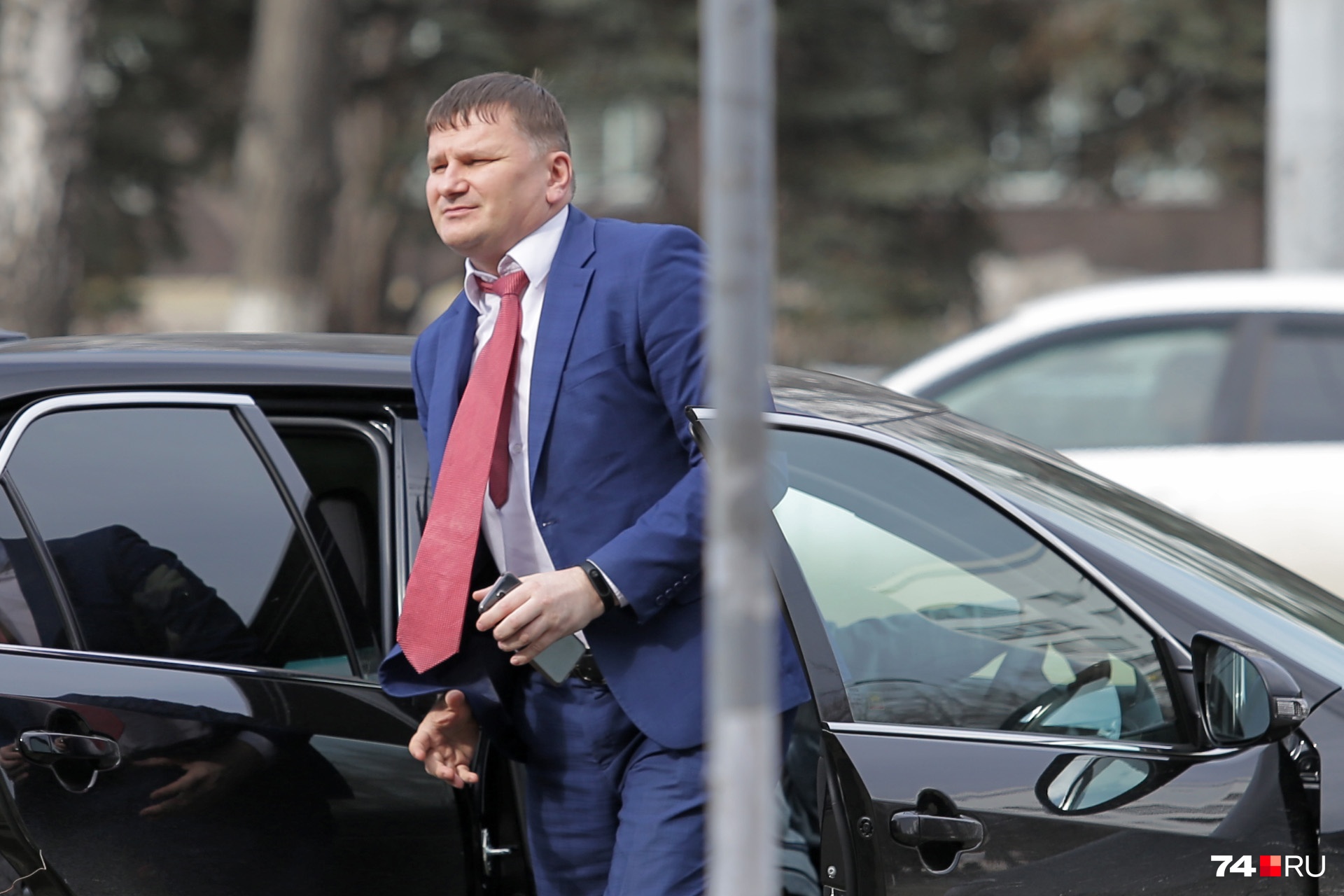 Дмитрий Федечкин был пресс-секретарем Бориса Дубровского, но Алексей Текслер его в свою команду не взял Дмитрий Федечкин был пресс-секретарем Бориса Дубровского, но Алексей Текслер его в свою команду не взял