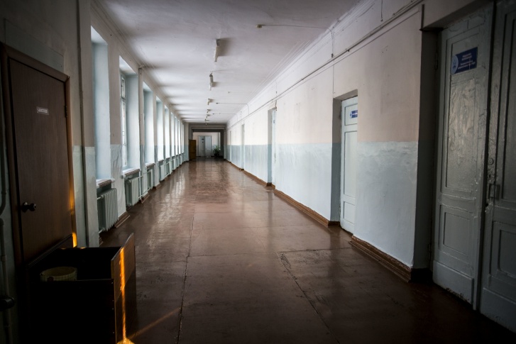 Над девочкой издевались около трех лет Над девочкой издевались около трех лет