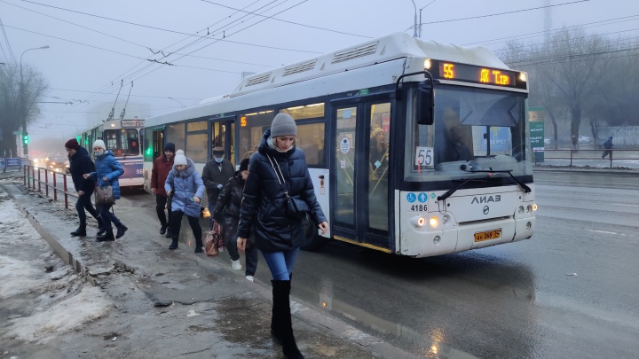 «Исключительно по просьбам трудящихся»: мэрия Волгограда уточнила корректировку расписания автобуса № 55