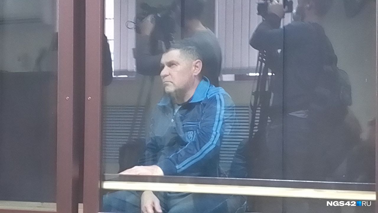 Обвиняемый Вячеслав Семыкин, главный государственный инспектор Беловского отдела Ростехнадзора