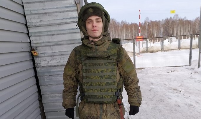 «Мечтал о своей семье»: в Челябинске простятся с 21-летним военнослужащим, погибшим на Украине