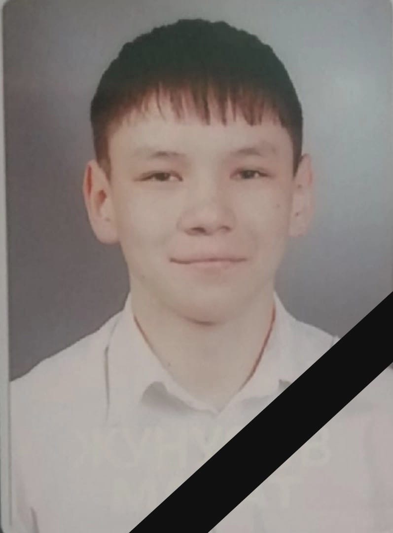 На фото Марат — десятиклассник. По словам мамы военнослужащего, это лучший из последних его снимков На фото Марат — десятиклассник. По словам мамы военнослужащего, это лучший из последних его снимков