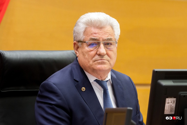 Геннадий Котельников председательствует в губдуме с 2018 года Геннадий Котельников председательствует в губдуме с 2018 года