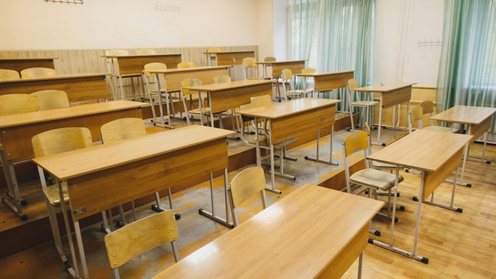 В Нефтеюганске сообщили о минировании трех школ