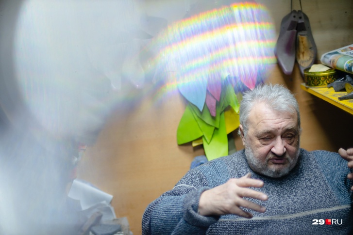 По словам Артуша Костаняна, он берет заказ, если работа нравится ему самому По словам Артуша Костаняна, он берет заказ, если работа нравится ему самому