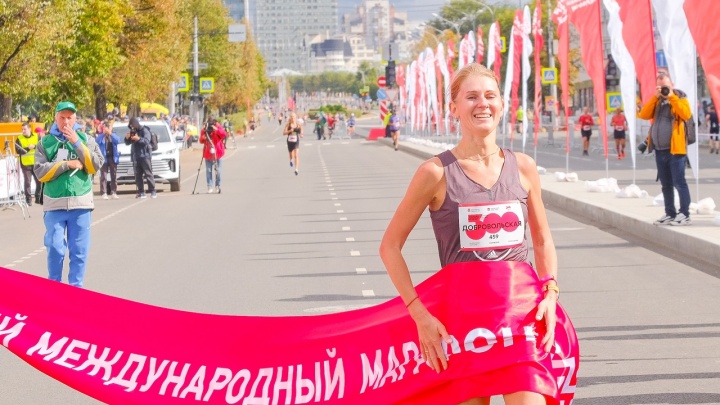 Первой среди женщин дистанцию в 42 километра Пермского марафона преодолела Любовь Добровольская