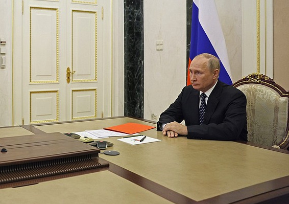 Путин приказал дать отсрочку от мобилизации студентам вузов и колледжей. Рассказываем об указе подробнее
