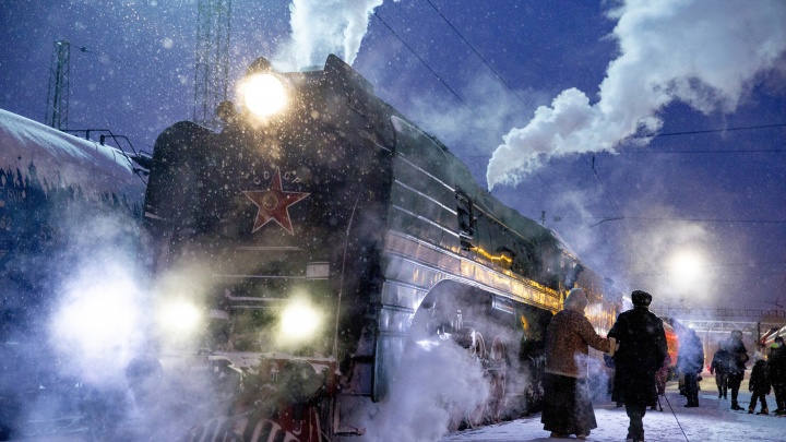 Фотографировал пейзажи: ретропоезд сбил мужчину в Рыбинске