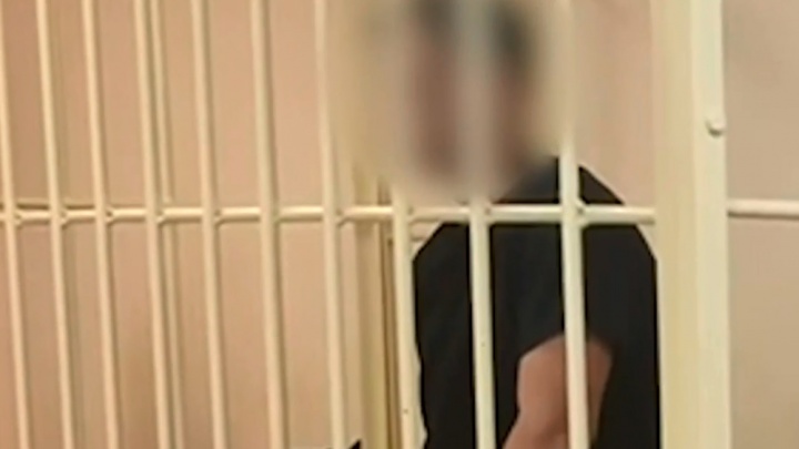 Задушил из-за ревности: в Ярославской области заключили под стражу предполагаемого убийцу 18-летней студентки