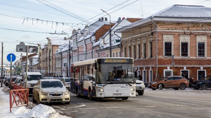 «Есть конкретный человек, допустивший промахи»: власти извинились за транспортный коллапс в Ярославле
