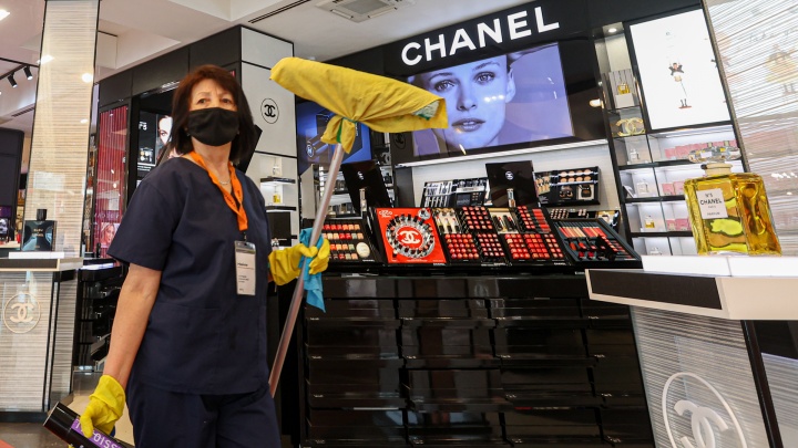 Бери Chanel, пошли домой: смотрим, что происходит в челябинских ТРК после оттока зарубежных брендов