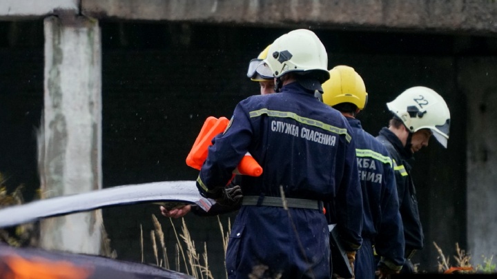 В Перми спасатели обнаружили вмерзшее в лед тело мужчины