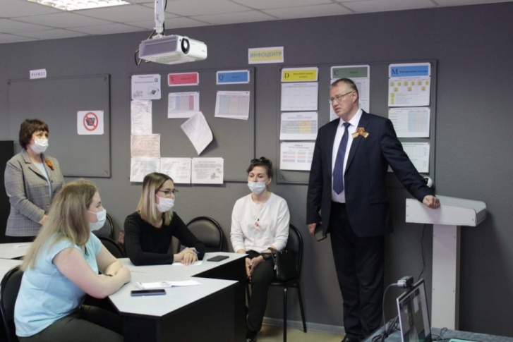 Спустя почти год Киреев вернулся на должность Спустя почти год Киреев вернулся на должность