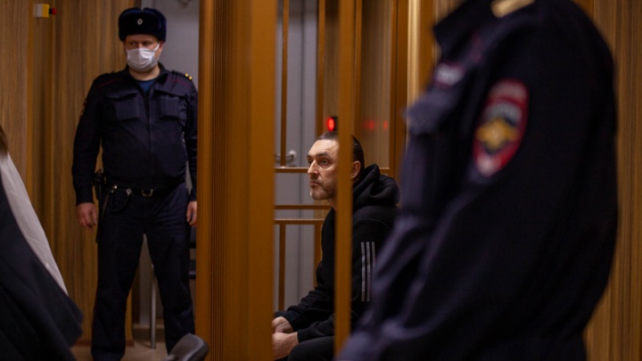 Обвиняемый в убийстве Муравьёвой трижды подавал жалобу о пытках. Ее так и не рассмотрели в суде