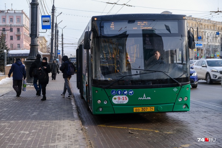 По информации городских властей, на линию стало выходить на 15 автобусов больше