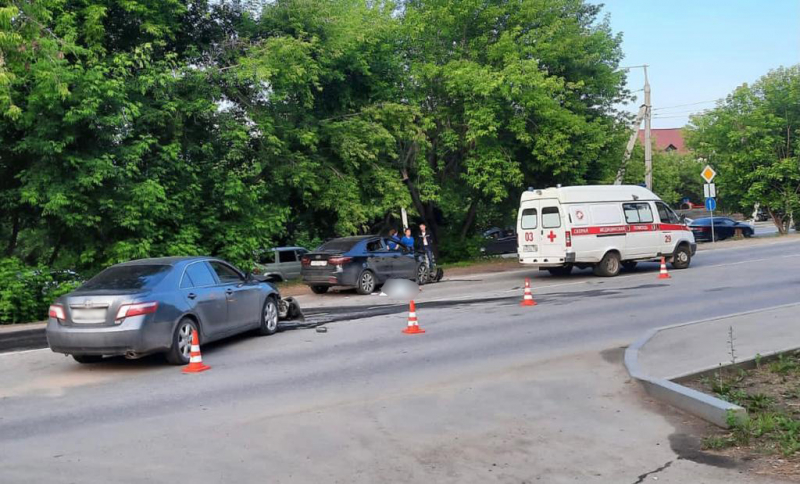80-летний мужчина погиб в ДТП на Старо-Кузьмихинской в Иркутске