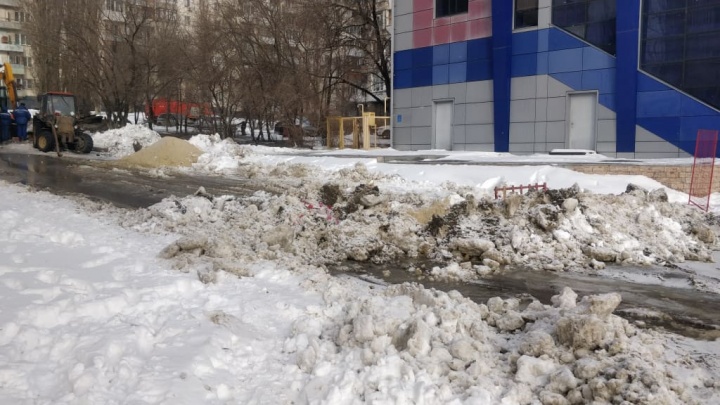 Немного мороза — и снова магия: в центре Волгограда лопнули трубы «Концессий водоснабжения»