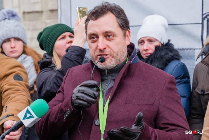ДмитриЙ Лапшин — главный архитектор Перми ДмитриЙ Лапшин — главный архитектор Перми
