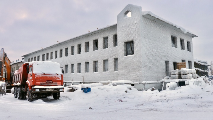Больницу в Мезени могут сдать раньше срока: фото со стройплощадки