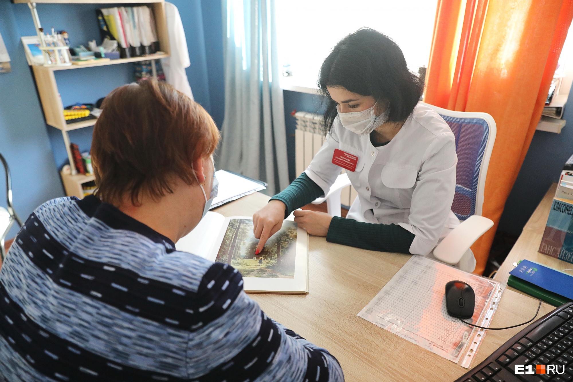В Екатеринбурге медсестра победила смертельный диагноз и через 1,5 месяца вернулась к работе