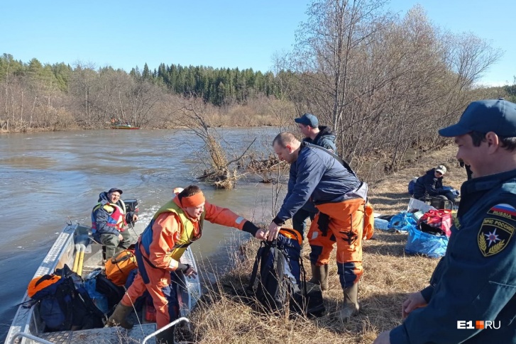 На реке Серга спасли группу сплавщиков из Екатеринбурга