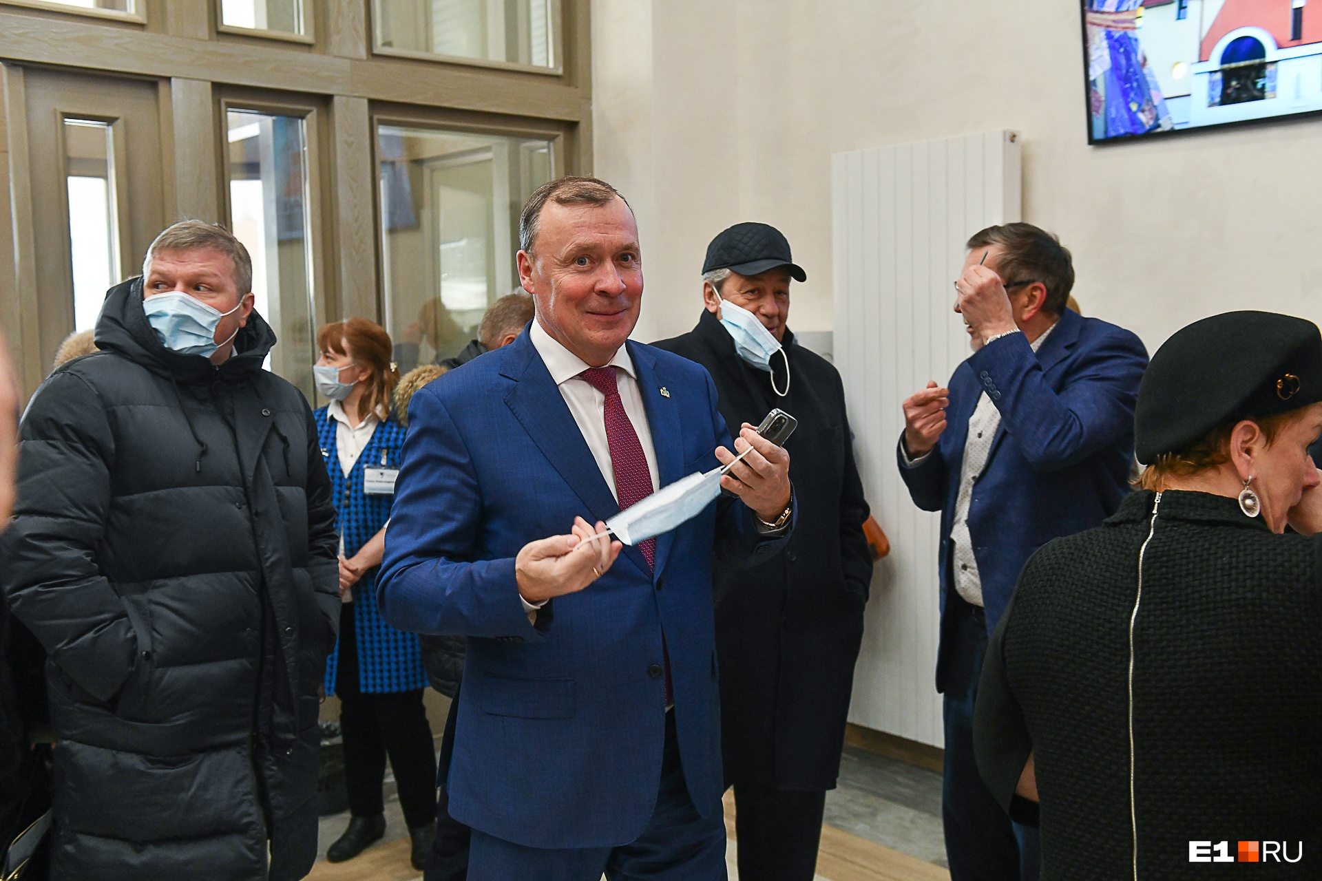 Горожанам разрешили ходить в мэрию: глава Екатеринбурга отменил запрет на личный прием жителей