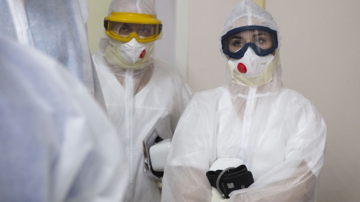 Кому носить маски и что с вакцинами: ответы на главные вопросы про COVID-19 в Ярославской области